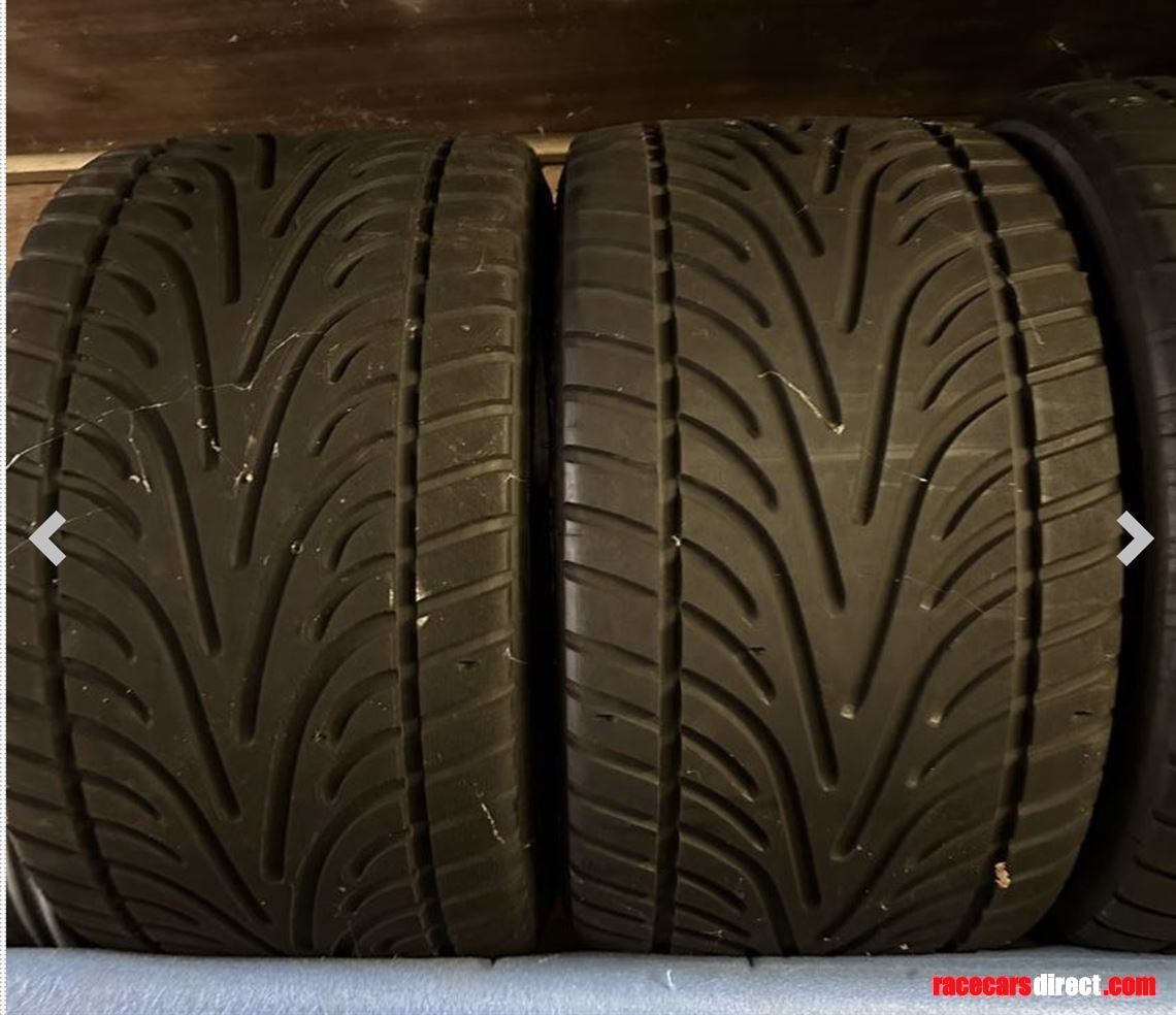 18-gt-track-competition-race-tyres-will-split