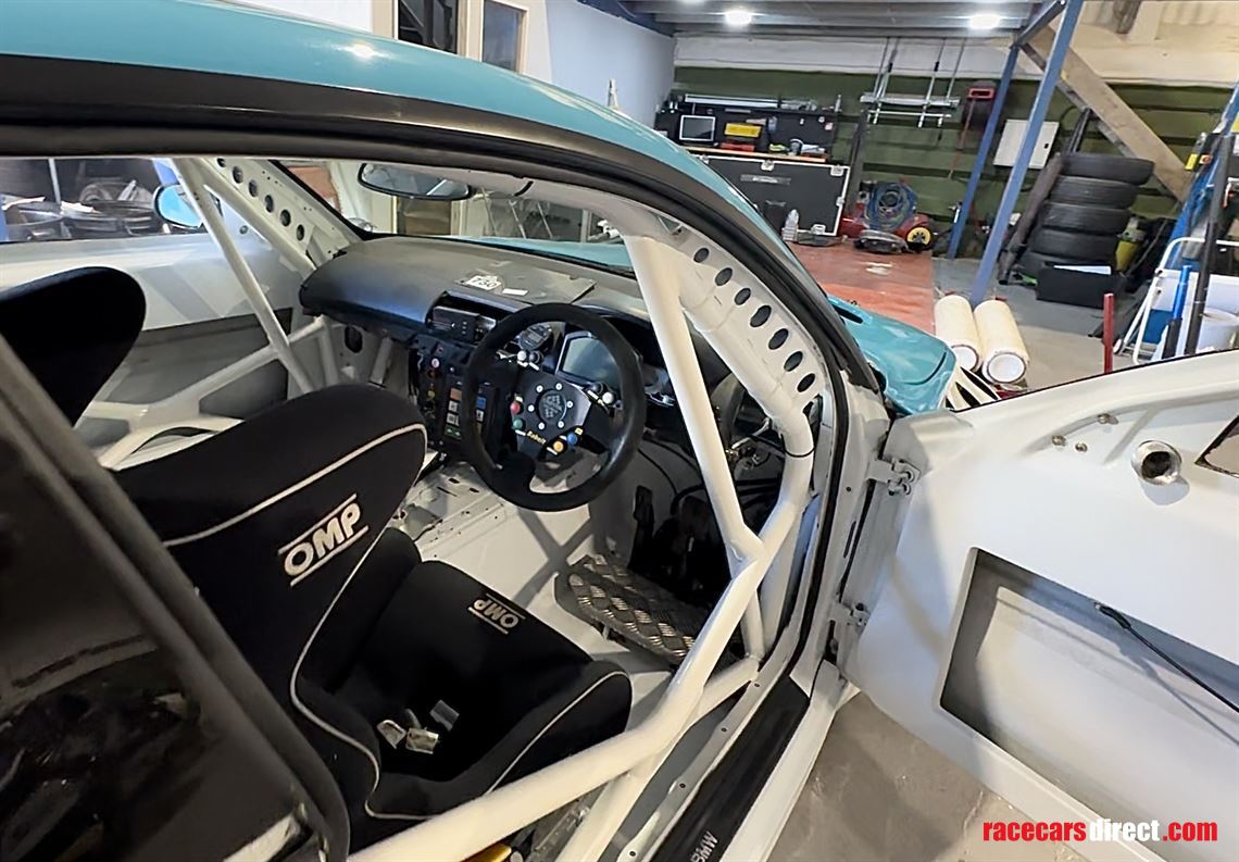 bmw-1-series-v8---offer-price