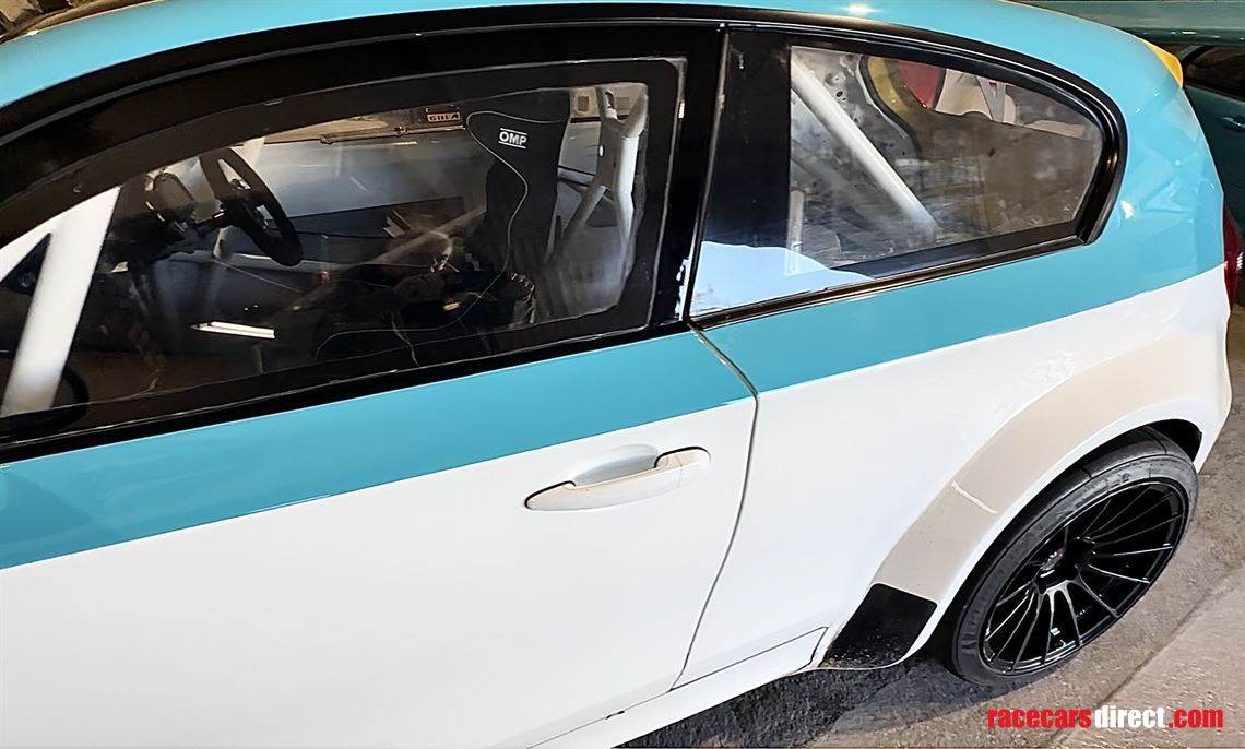 bmw-1-series-v8---offer-price