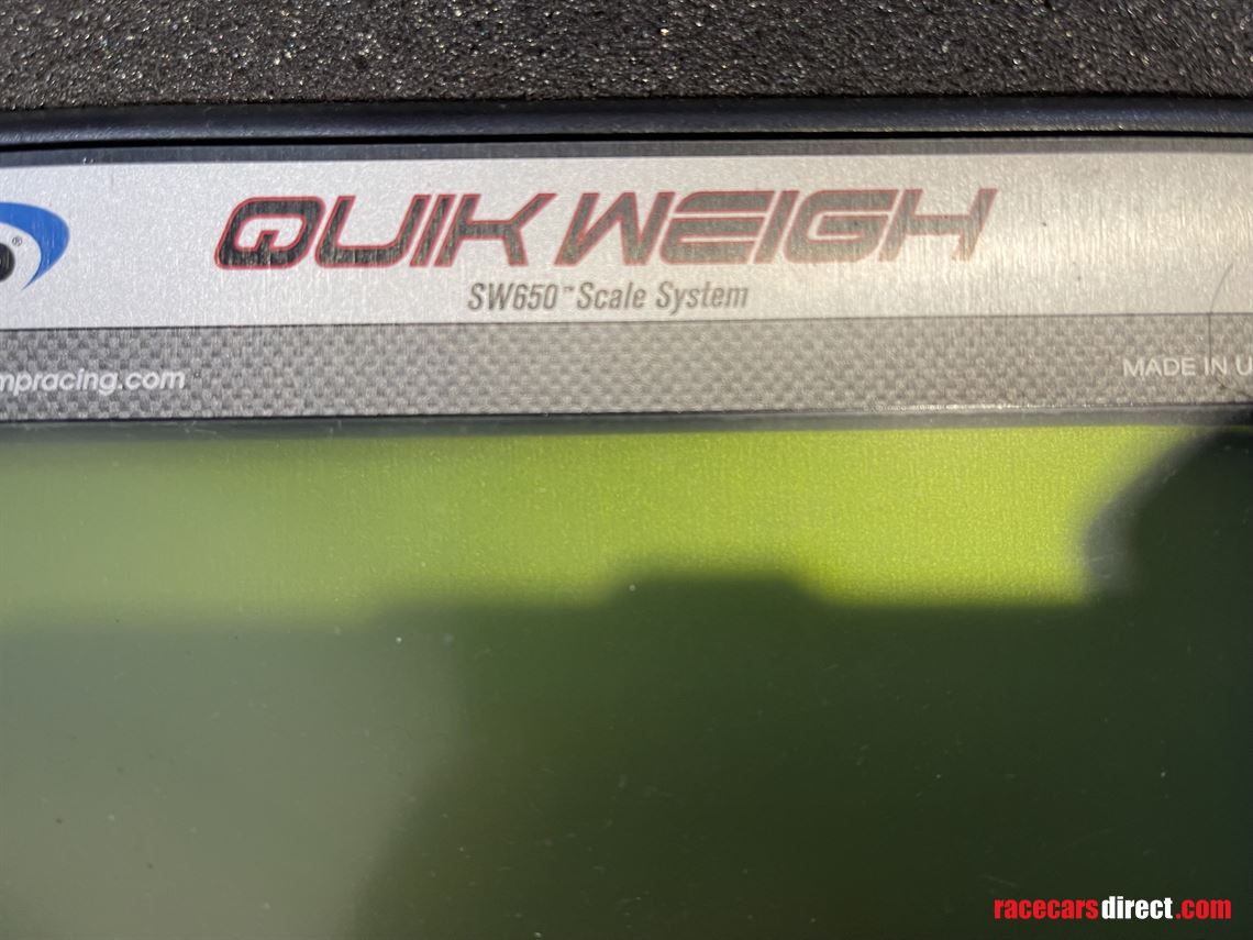 corner-weight-scales