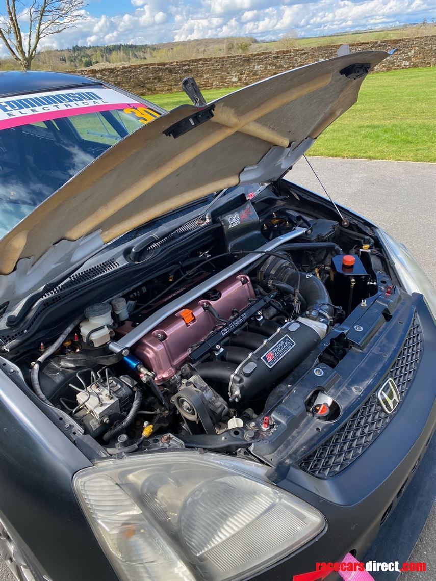 honda-civic-ep3-k24-racer--reduced