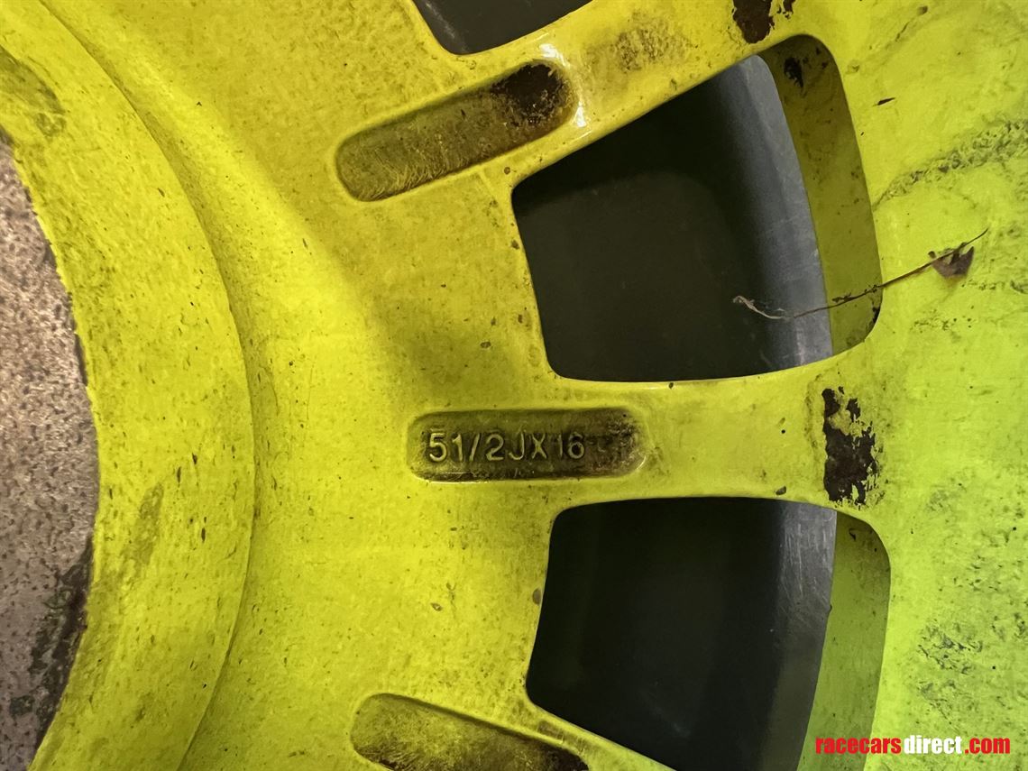 8-high-quality-rally-wheels-16-inch-size-512x