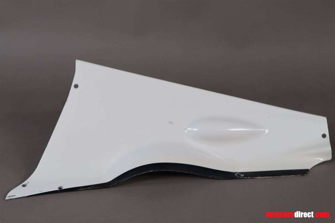 williams-bmw-fw24-f1-gearbox-cover-year-2002