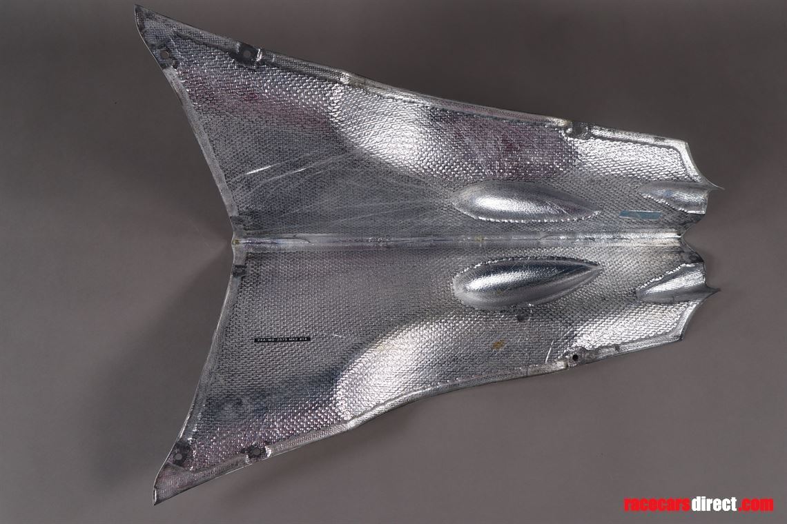 williams-bmw-fw24-f1-gearbox-cover-year-2002