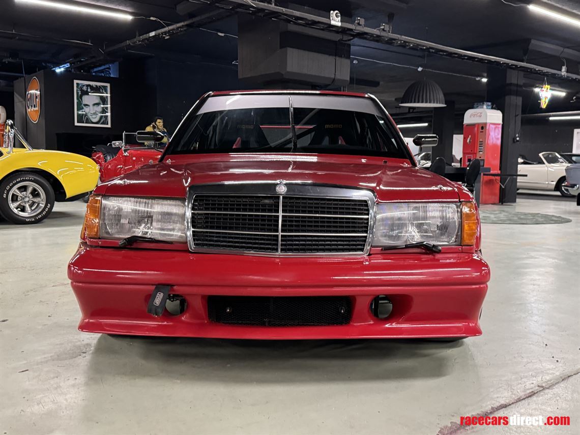 mercedes-benz-190-e-evodtm-replica