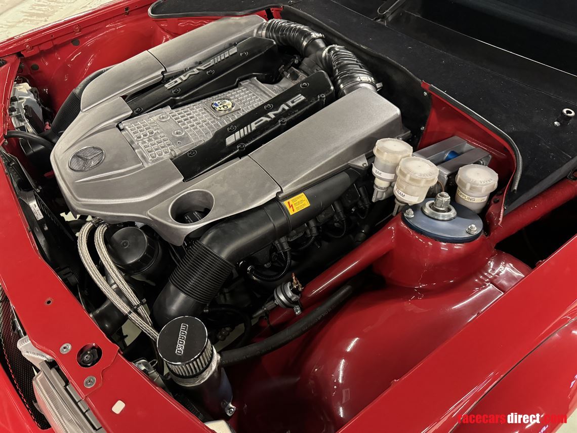 mercedes-benz-190-e-evodtm-replica