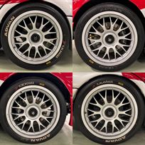 mercedes-benz-190-e-evodtm-replica