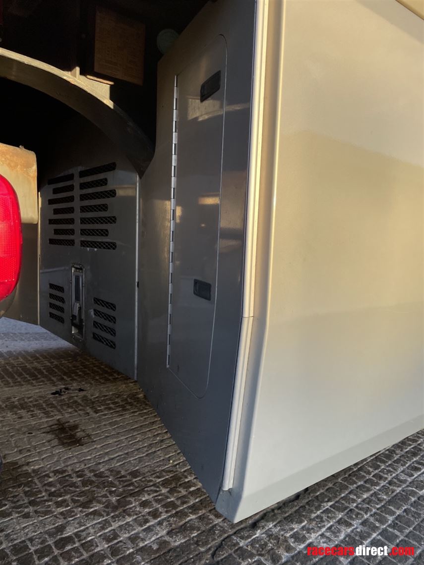 2-or-3-car-race-trailer-built-by-pocklington