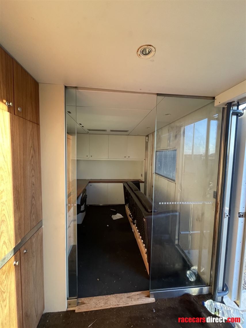 2-or-3-car-race-trailer-built-by-pocklington