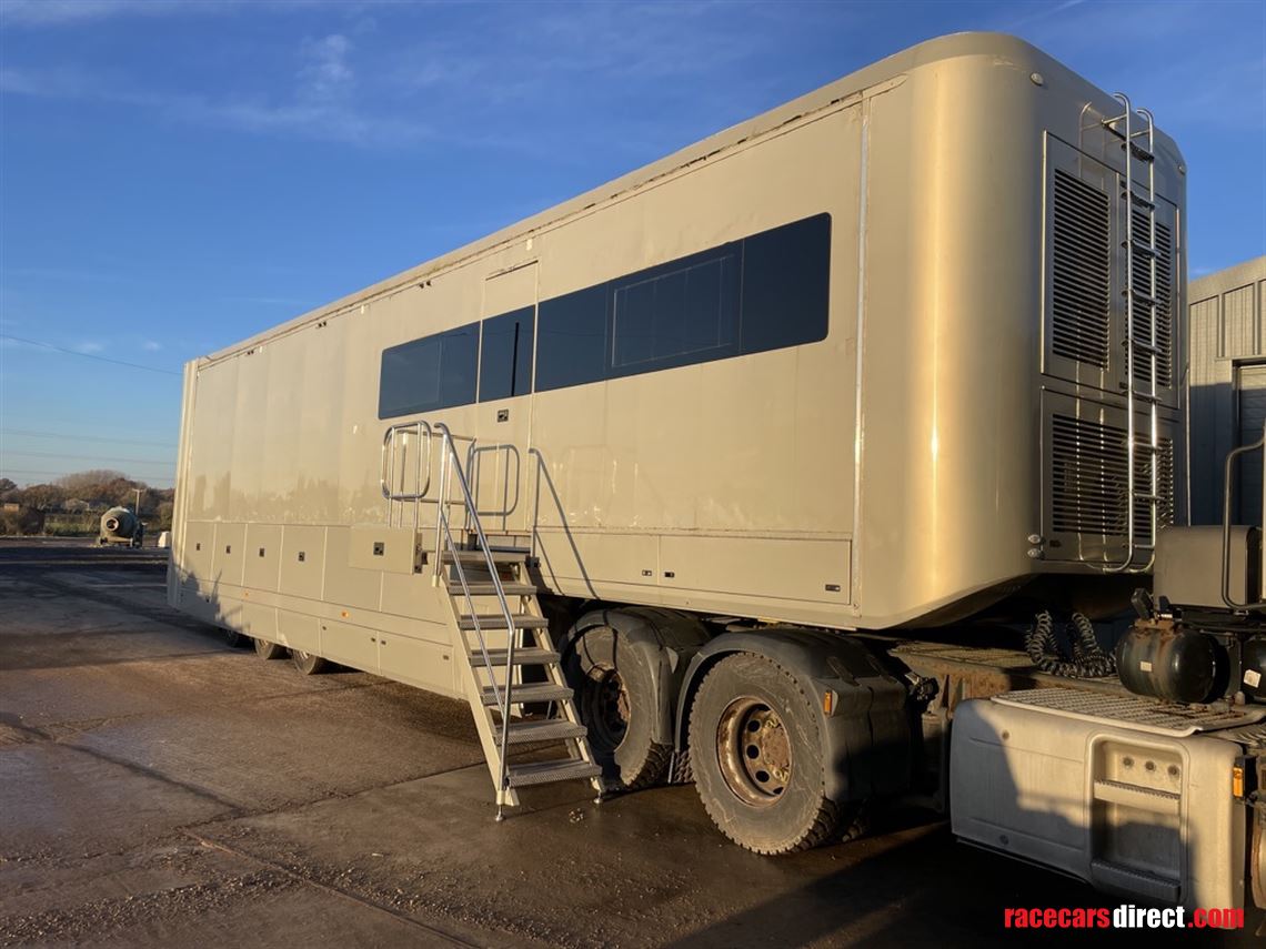 2-or-3-car-race-trailer-built-by-pocklington