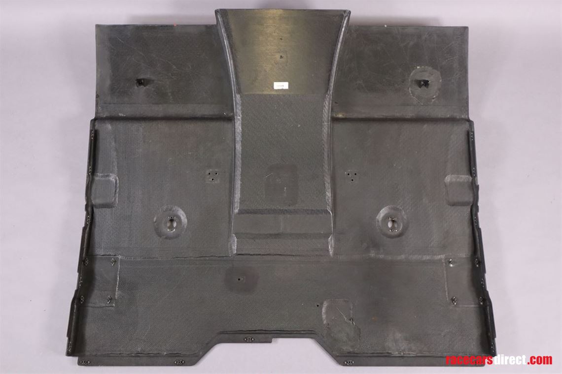 ferrari-488-gt3-diffuser