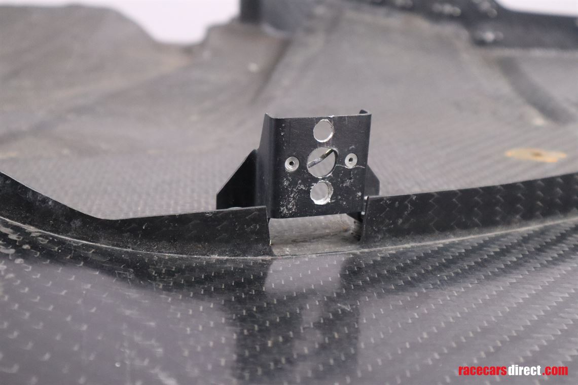 ferrari-488-gt3-front-splitter