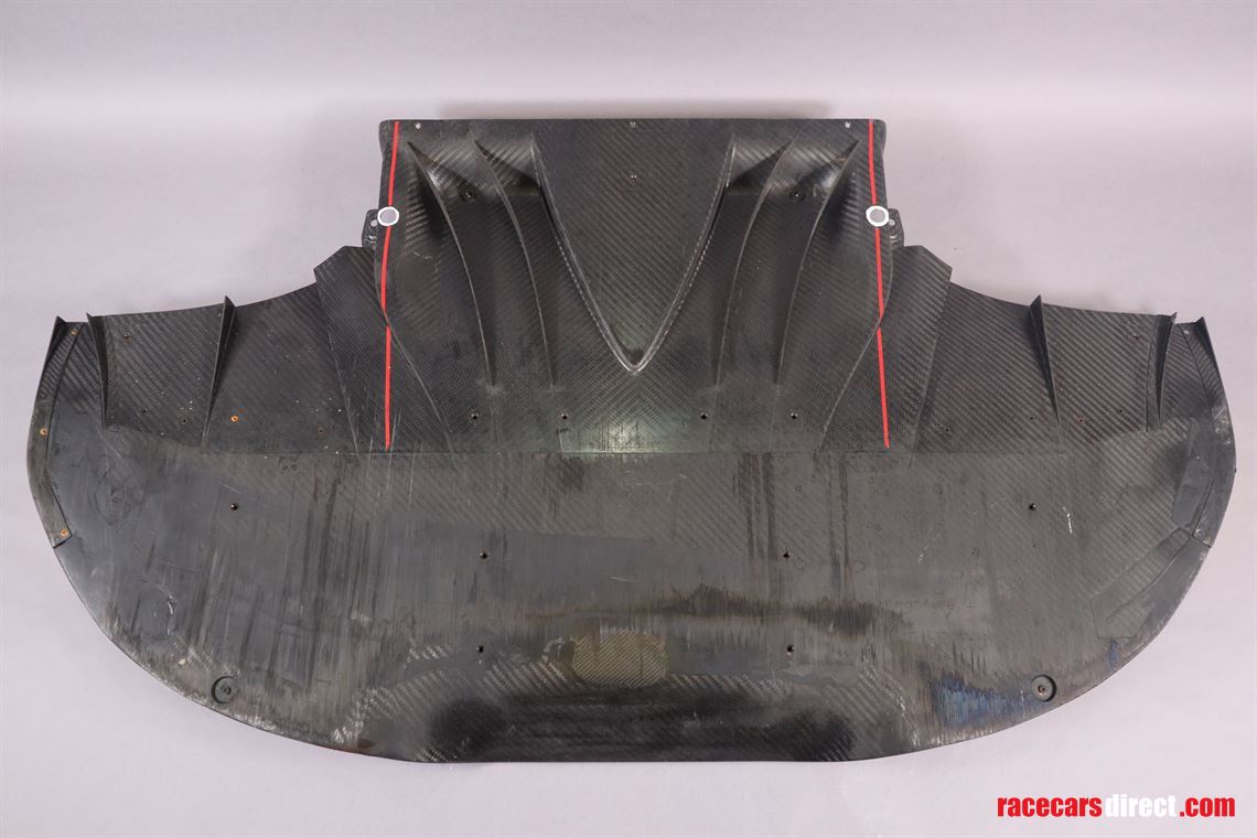 ferrari-488-gt3-front-splitter