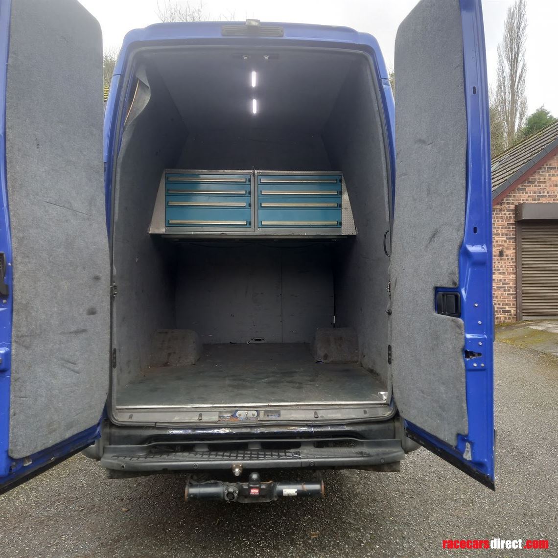 iveco-50c-150-daily-motorhome-race-van