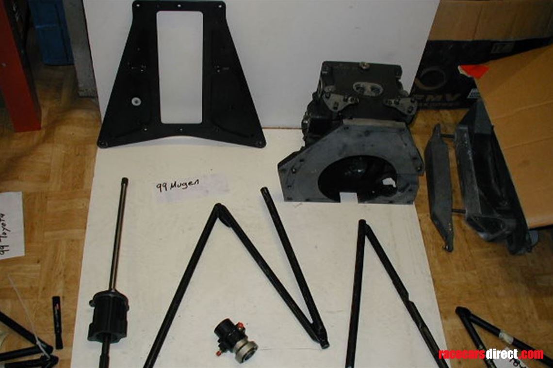 dallara-mugen-bellhouings-and-fitting-kits-95