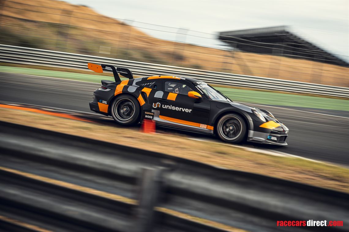 porsche-992-cup-my2022-for-sale-low-milage