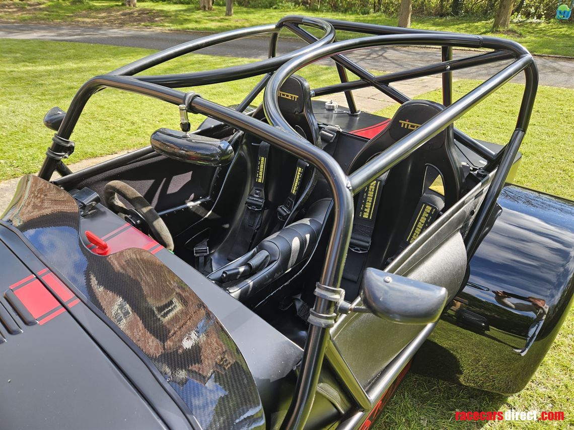 caterham-r300-spec-road-car