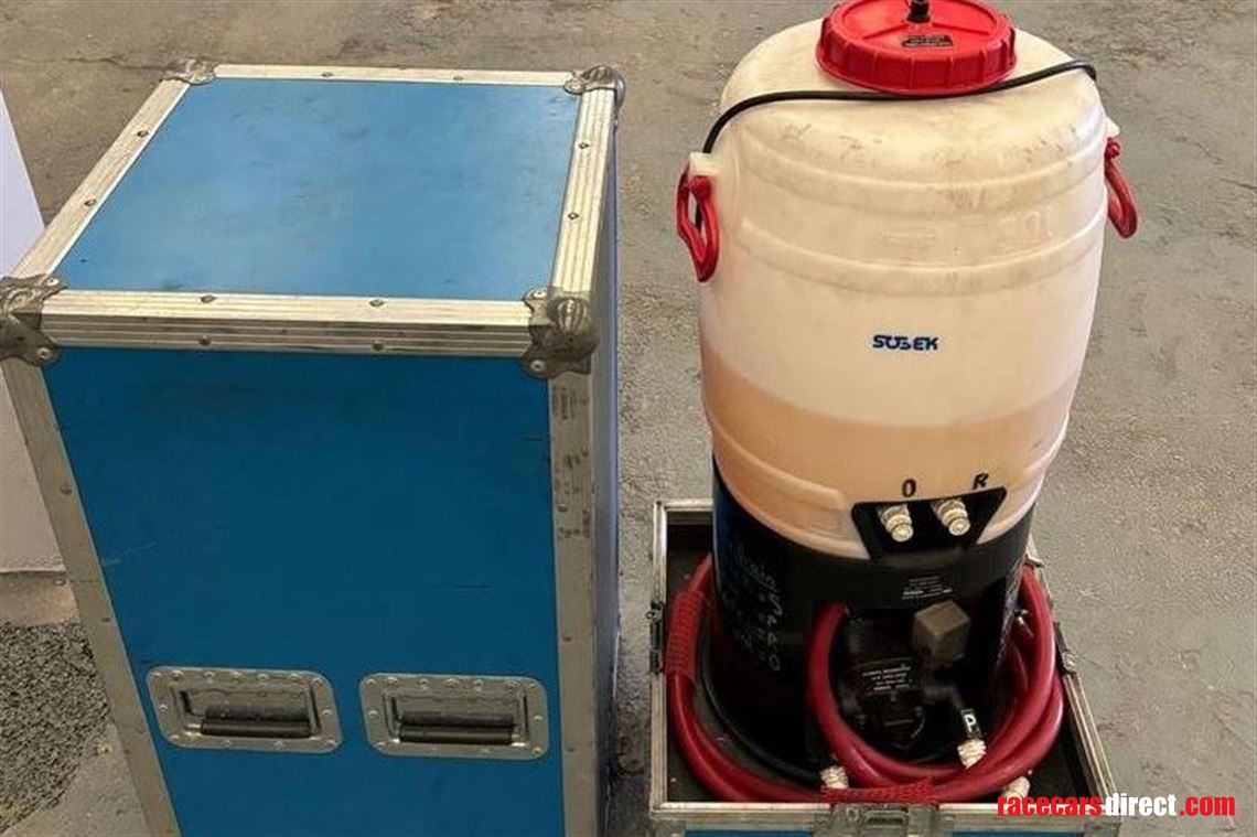 porsche-cup-sobek-water-flush-machine-and-fli