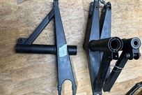 arrows-a6-1-pair-rear-rockers