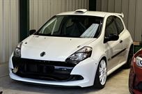 clio-cup-racer-x85