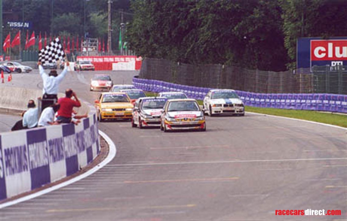 saab-900-super-production