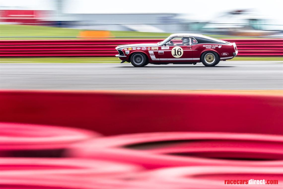 ford-mustang-boss-302-fia-specification