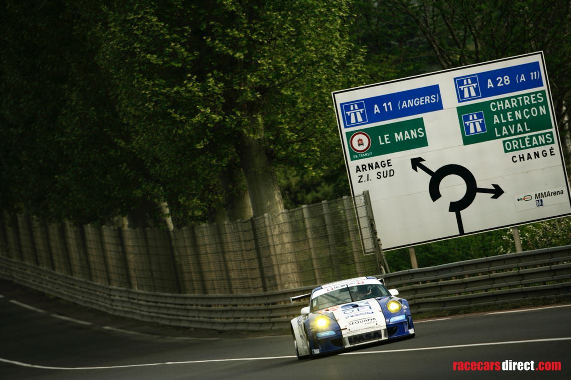 2008-porsche-997-40-rsr