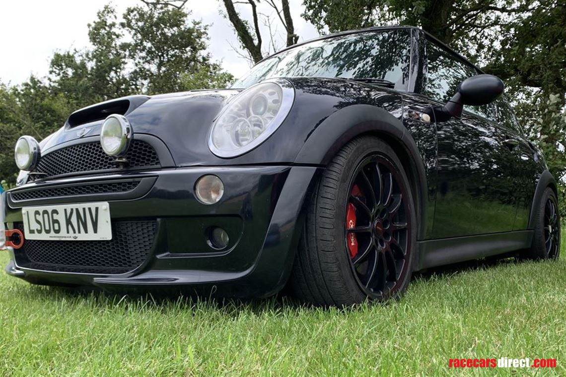 deposit-taken---mini-r53-racetrack-car