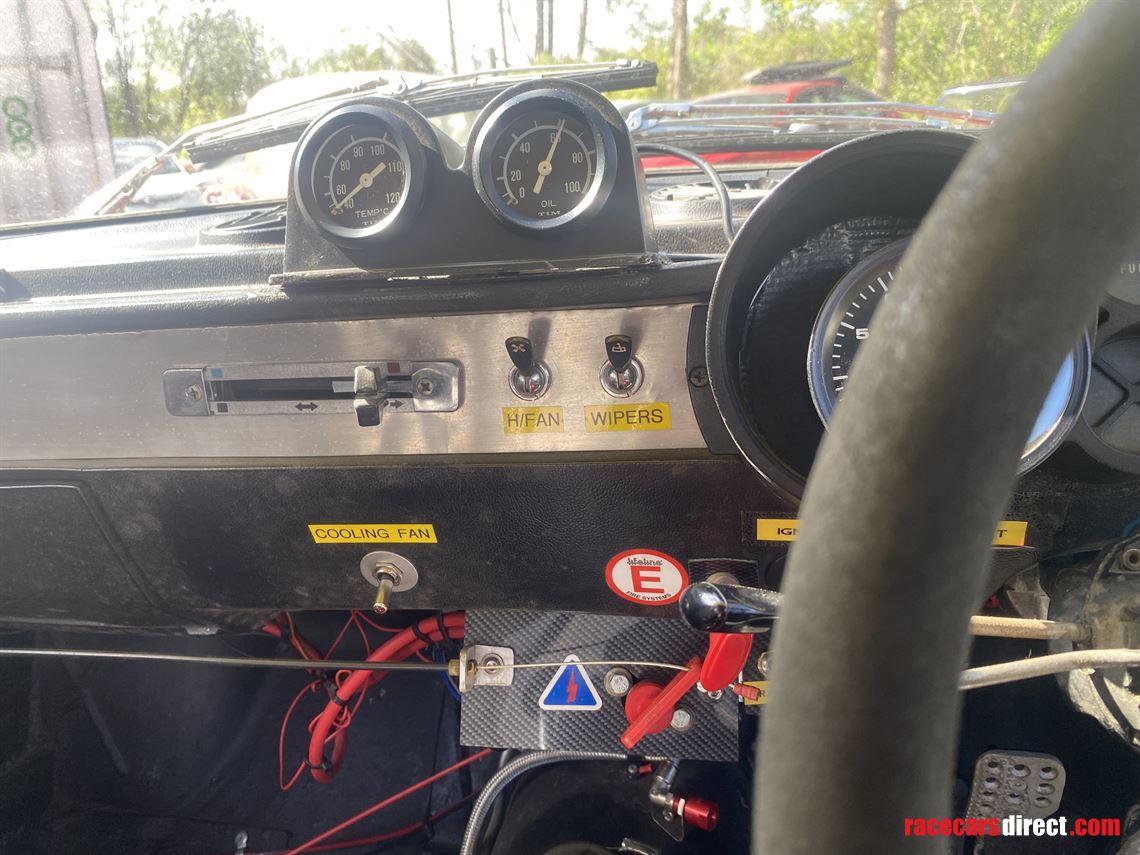 alfa-romeo-2000-gtv-1974