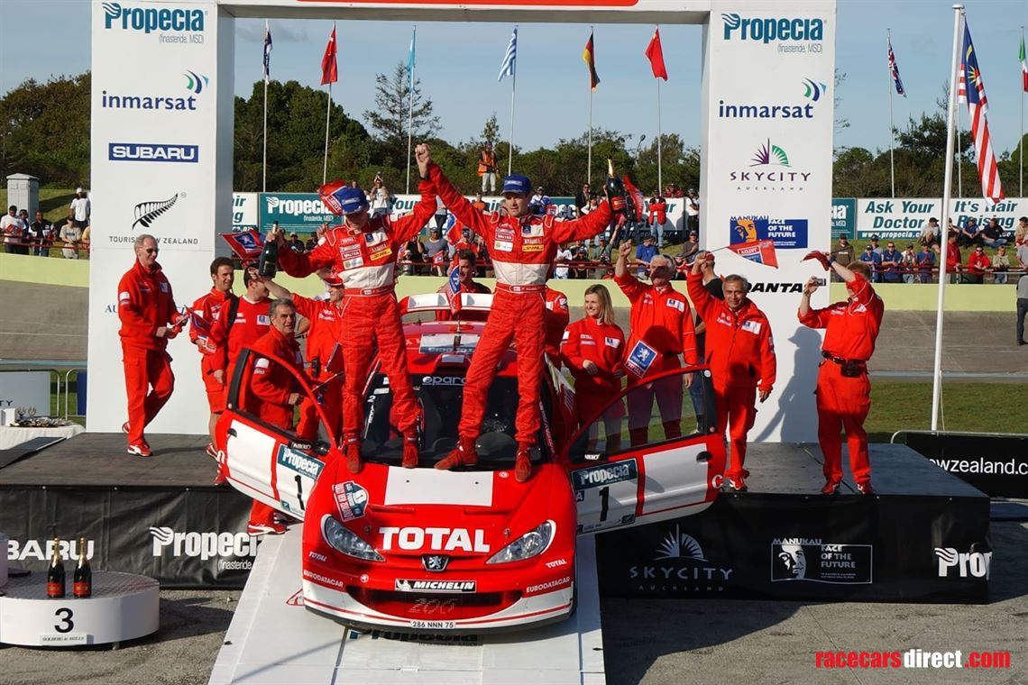 2001-peugeot-206-wrc-evo-2
