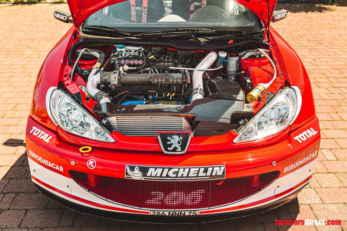 2001-peugeot-206-wrc-evo-2