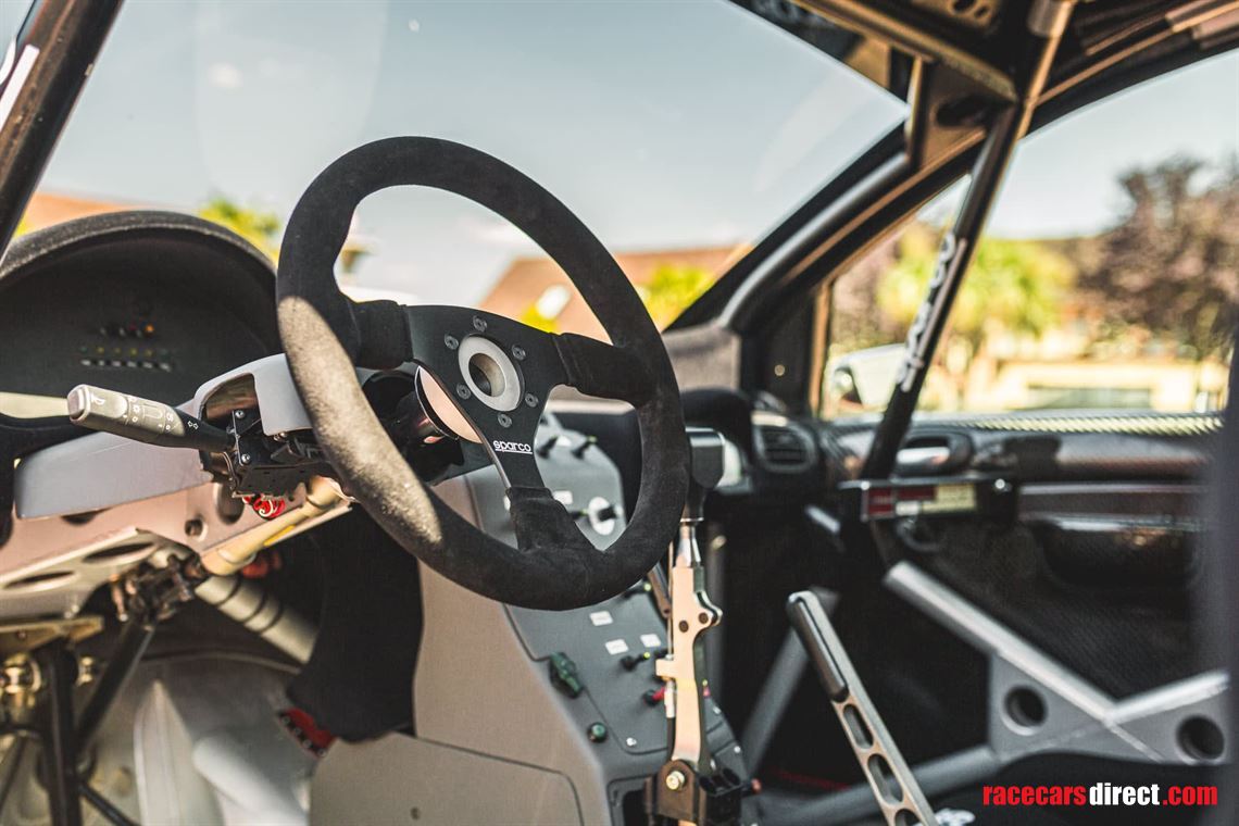 2001-peugeot-206-wrc-evo-2