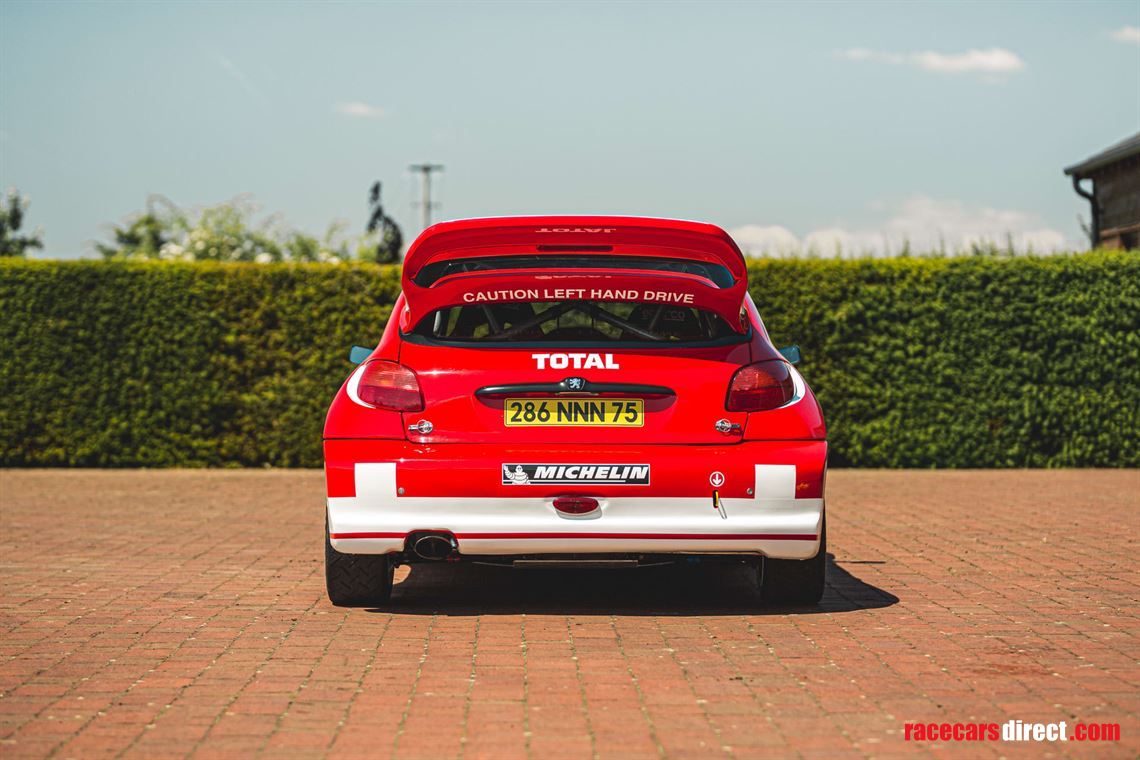 2001-peugeot-206-wrc-evo-2