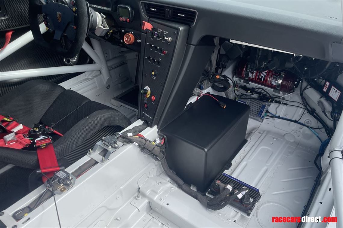 porsche-9911-gt3-cup-car