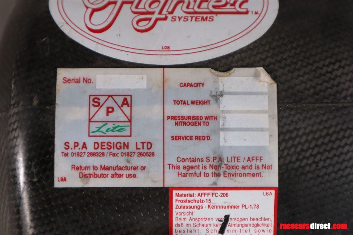 carbon-fiber-fire-extinguisher-for-dtm-lmp-gt