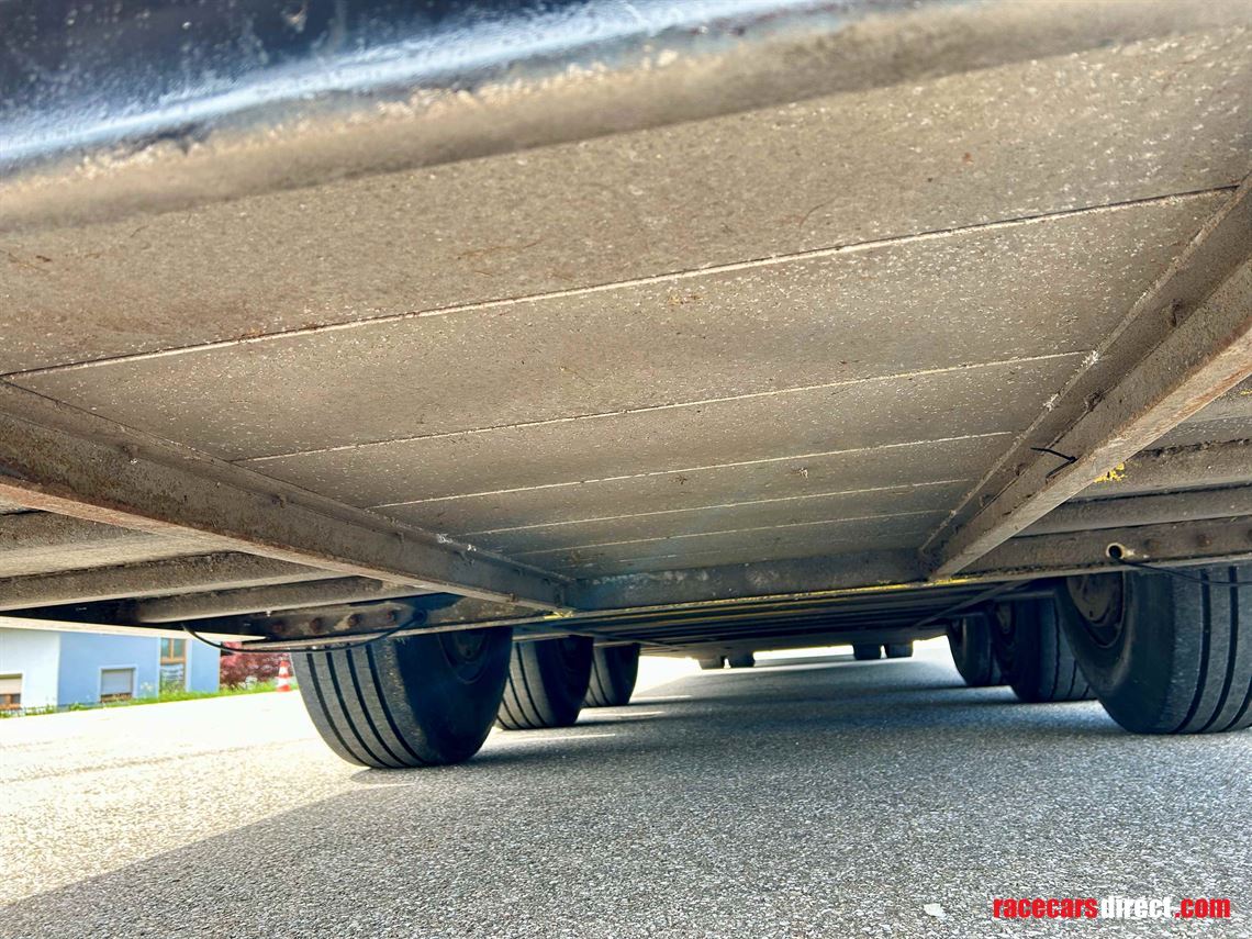 racetrailer-3-carsliving-incl-mb-actros-1842