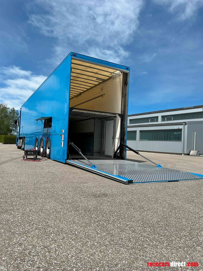 racetrailer-3-carsliving-incl-mb-actros-1842