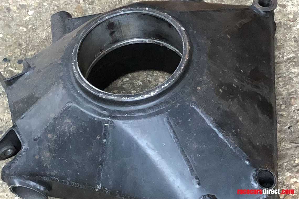 dallara-f304-rear-upright