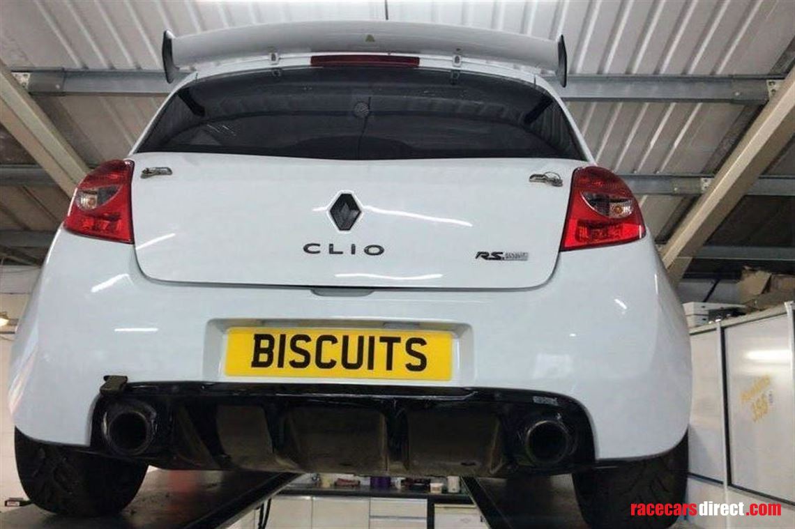 renault-clio-cup-racer-x85