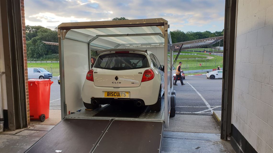 renault-clio-cup-racer-x85