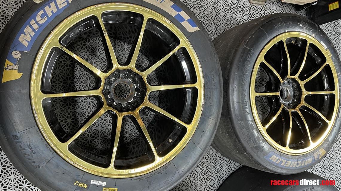 lamborghini-huracan-gt3-centerlock-wheels