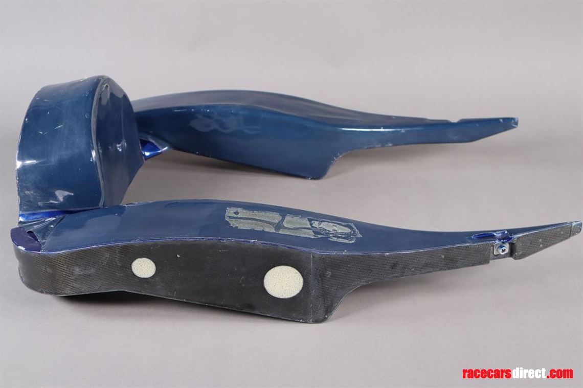williams-fw28-formula-1-headrest-year-2006