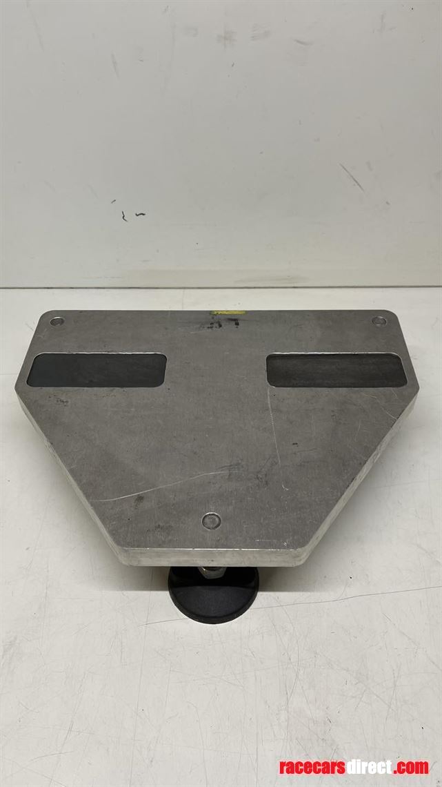 leveling-platforms-for-hubstands