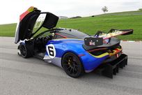 mclaren-720s-and-ducati-1199-panigale-pit-bik