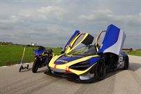 mclaren-720s-and-ducati-1199-panigale-pit-bik