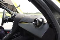 mclaren-720s-and-ducati-1199-panigale-pit-bik