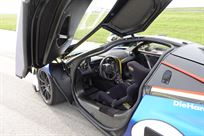 mclaren-720s-and-ducati-1199-panigale-pit-bik