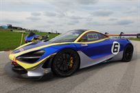 mclaren-720s-and-ducati-1199-panigale-pit-bik