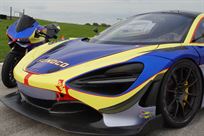 mclaren-720s-and-ducati-1199-panigale-pit-bik