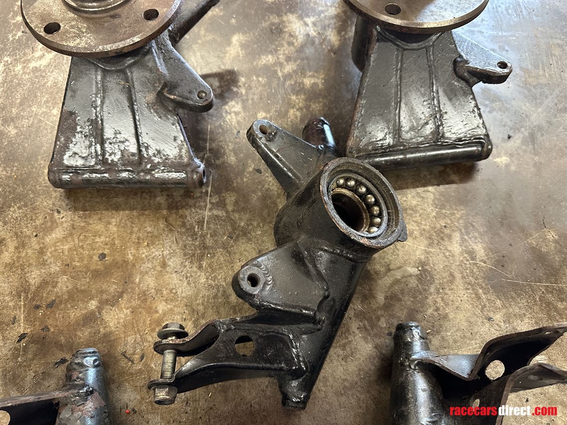 radical-prosport-centre-lock-uprights